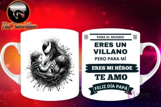 Taza de sublimación con Venom en escala de grises sosteniendo a un bebé, y mensaje 'Eres mi Héroe Papá'