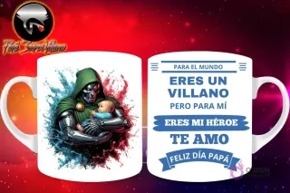 Taza de sublimación con Dr. Doom de Marvel sosteniendo a un bebé, y mensaje 'Eres mi Héroe Papá'