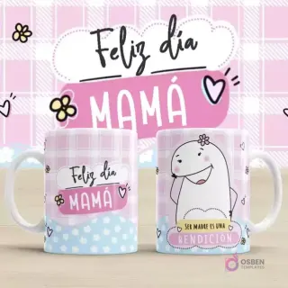 Plantilla para taza Flork Día de la Madre con mensaje de bendición. Una taza con 'Feliz día Mamá' sobre fondo rosa a cuadros. Otra taza con un Flork sonriendo y el texto 'Ser madre es una Bendición'. Fondo rosa y azul con 'Feliz día MAMÁ'.