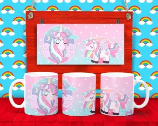 Plantilla para taza de Unicornios con dos unicornios en tonos pastel rosa y azul, rodeados de nubes y arcoíris.