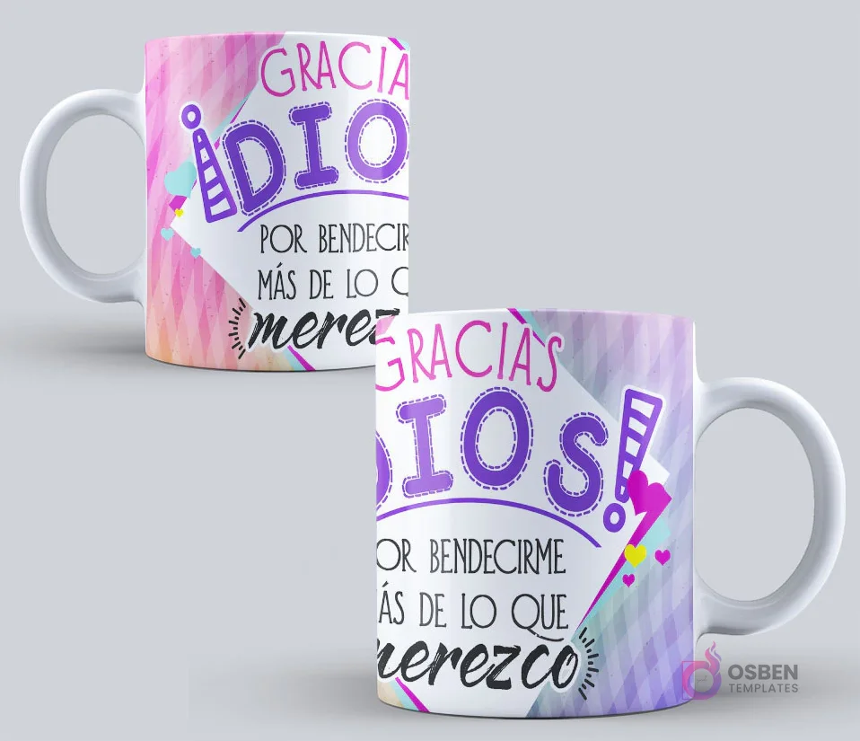 Mockup de taza sublimada con la frase 'Gracias Dios por bendecirme más de lo que merezco' con fondo abstracto geométrico en tonos pastel violeta y rosa.