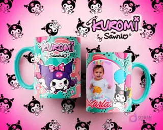 Tazas Kuromi personalizables en teal: una con Kuromi con un gran moño morado y la otra con foto de bebé Karla y globos.