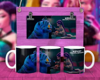 Taza sublimada con personaje femenino KPOP Demon Hunters y tigre azul gigante en escena oscura