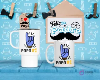 Taza de viaje y taza estándar blancas con diseño 'PAPÁ #1' y mano haciendo 'número uno', sobre fondo azul decorativo.
