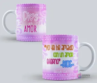 Taza sublimada con el mensaje "Dios es AMOR" y "Yo te he amado con un amor eterno" -Dios- Jeremías 31:3" con un fondo rosa pastel y detalles ornamentales sutiles