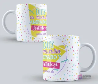 Taza sublimada con el mensaje "Dios es nuestro amparo y fortaleza Salmos 46:1" en tipografía moderna con un fondo festivo de puntos de colores y formas geométricas abstractas