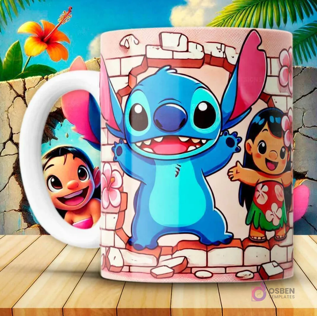 Taza con diseño 3D de Stitch azul sonriendo y Lilo de pie, ambos saliendo de una pared rota de color rosa claro con patrón de ladrillos.