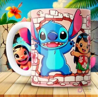 Taza con diseño 3D de Stitch azul sonriendo y Lilo de pie, ambos saliendo de una pared rota de color rosa claro con patrón de ladrillos.