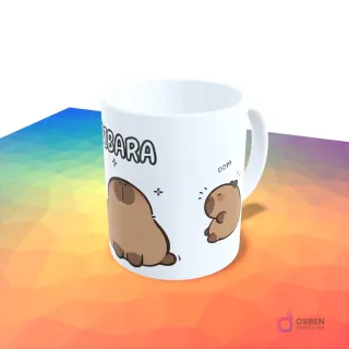 Taza blanca con un capibara adulto y un capibara bebé, con el texto 'CAPYBARA'.