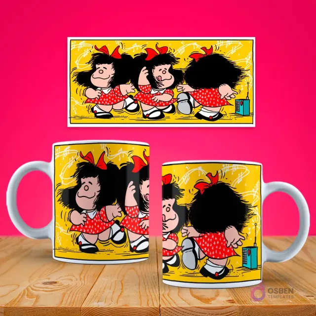 Maqueta de taza de café con diseño de Mafalda bailando al ritmo de un tocadiscos en un fondo amarillo vibrante y garabatos.