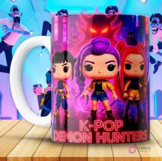 Taza KPOP con personajes de Huntrix Demon Hunter en estilo Funko Pop y texto 'K-POP DEMON HUNTERS'