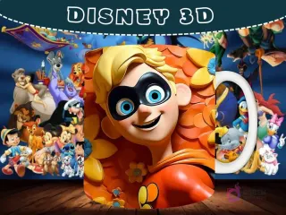 Taza sublimada con diseño 3D de Dash de Los Increíbles sobre un fondo naranja con hojas.