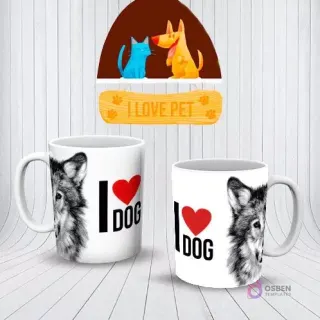 Mockup de dos tazas blancas con un diseño de la cabeza de un lobo realista y el texto 'I ❤️ DOG' en negro.