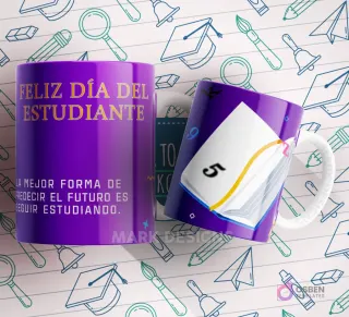 Mug púrpura con un libro abierto y la frase 'FELIZ DÍA DEL ESTUDIANTE' y 'LA MEJOR FORMA DE PREDECIR EL FUTURO ES SEGUIR ESTUDIANDO'.