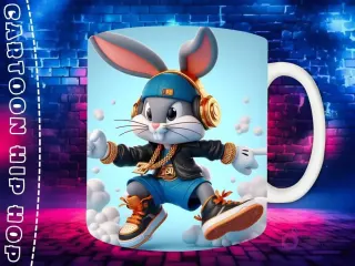 Plantilla de sublimación para taza con personaje Piolín Chibi en estilo Hip Hop, con gorra negra, auriculares dorados y cadenas, sobre fondo de pared de ladrillos neón.
