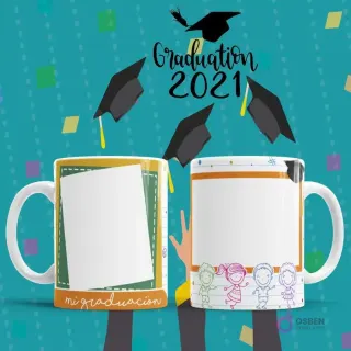 Dos tazas blancas de sublimación con diseño de graduación infantil, fondos temáticos de cuaderno y espacios en blanco para personalización, con niños de caricatura.