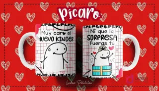 Taza Flork blanca con diseño de personaje Flork triste y frase "Muy caro el huevo Kinder" y otro Flork saliendo de una caja de regalo con frase "Ni que la sorpresa fueras tú", sobre fondo rojo de corazones.