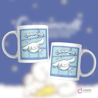 Taza blanca con diseño de Cinnamoroll con mejillas sonrojadas y estrellas, en un estilo de viñeta azul con burbujas.