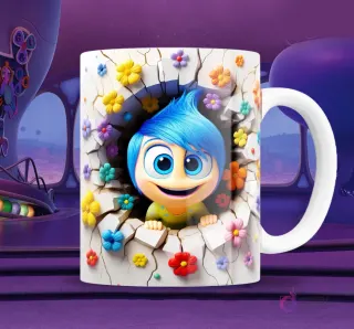Taza blanca sublimada con personaje de Alegría de Intensamente 2 en efecto 3D, mirando hacia arriba con expresión de asombro y felicidad, rodeada de flores