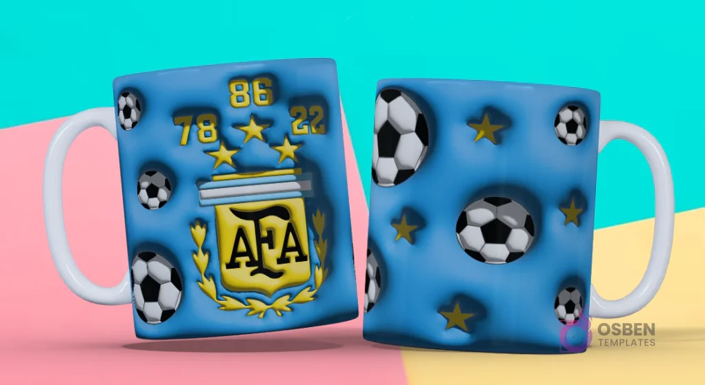 Taza 3D con diseño de escudo de AFA (Argentina) con años 78, 86, 22 y balones de fútbol con estrellas sobre fondo celeste