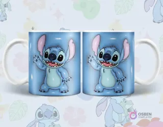 Par de tazas sublimadas con diseño 3D inflado de Stitch saludando alegremente sobre fondo azul claro con motivos de ukulele y flores.