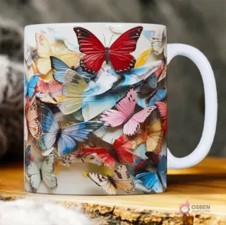 Taza sublimada con gran cantidad de mariposas 3D de colores vibrantes volando, con efecto de relieve y profundidad.