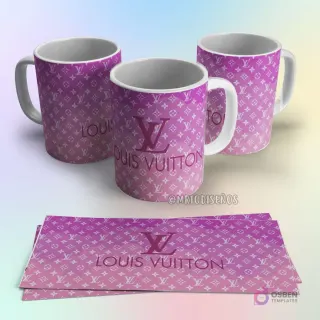 Taza de sublimación Louis Vuitton con patrón de monograma sobre un fondo degradado de rosa a morado