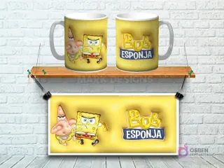 Taza sublimada con diseño 3D de Bob Esponja y Patricio Estrellas sobre fondo amarillo con logo