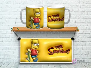 Taza sublimada con diseño 3D de Bart Simpson con skate sobre fondo amarillo con logo Los Simpsons