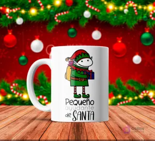 Taza de sublimación blanca con Flork disfrazado de elfo navideño, llevando una mochila y un regalo, texto 'Pequeño ayudante de SANTA' con fondo rojo festivo.