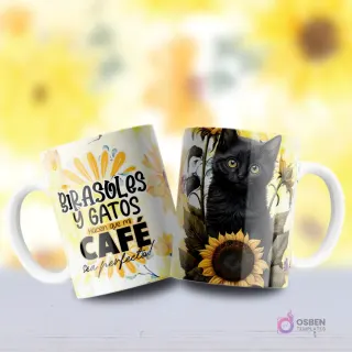 Mockup de dos tazas, una con diseño de gato negro de ojos amarillos entre girasoles y otra con frase 'GIRASOLES Y GATOS HACEN QUE MI CAFÉ SEA PERFECTO'.