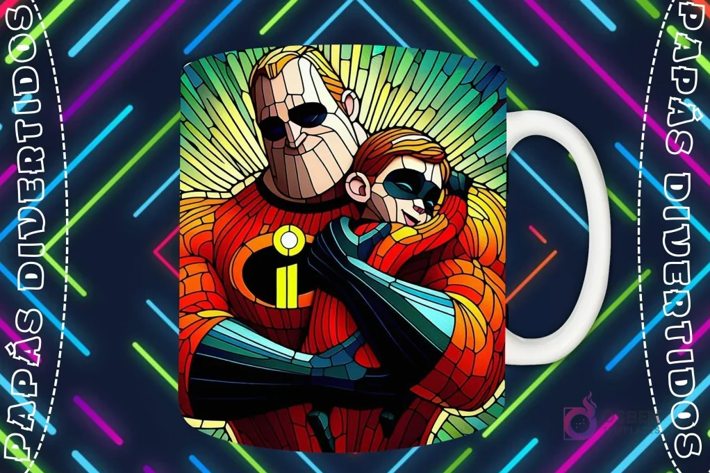 Mockup de taza blanca con diseño del Señor Increíble abrazando a Jack-Jack en estilo vitral, fondo oscuro con luces de neón 'PAPÁS DIVERTIDOS'.