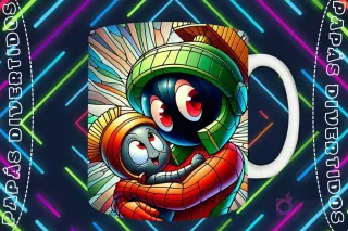 Mockup de taza blanca con diseño de Marvin el Marciano abrazando a un pequeño alienígena en estilo vitral, fondo oscuro con luces de neón 'PAPÁS DIVERTIDOS'.