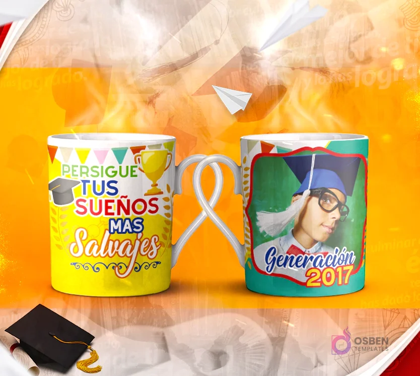 Dos tazas mockup de graduación, una con espacio para foto del graduado y otra con la frase 'FELICIDADES POR TU GRADUACIÓN SIGUE SIEMPRE ADELANTE'.