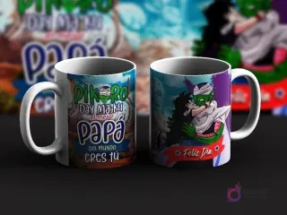 Dos tazas de sublimación con diseños de Piccolo y Gohan de Dragon Ball para el Día del Padre. Una taza con el mensaje 'Pikoro Day Ma Ku el mejor Papá del mundo eres tú' y otra con Piccolo abrazando a Gohan con 'Feliz Día'.