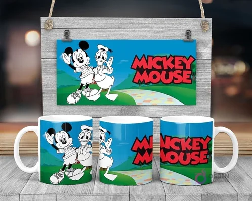 Plantilla sublimación taza infantil Disney Mickey Mouse y Donald Duck para pintar, fondo azul campestre y logo Mickey Mouse
