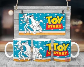 Plantilla sublimación taza infantil Disney Toy Story con Woody el vaquero y Tiro al Blanco para pintar, fondo de nubes y logo Toy Story