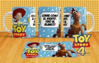 Mockup de tres tazas sublimadas con Jessie y Tiro al Blanco, junto a la frase 'Corre como el viento. Tiro al Blanco!'