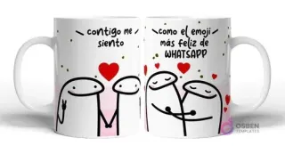 Taza sublimada con dos Flork tomados de la mano y la frase 'contigo me siento', y tres Flork abrazándose con la frase 'como el emoji más feliz de WHATSAPP' en fondo blanco con corazones rojos.
