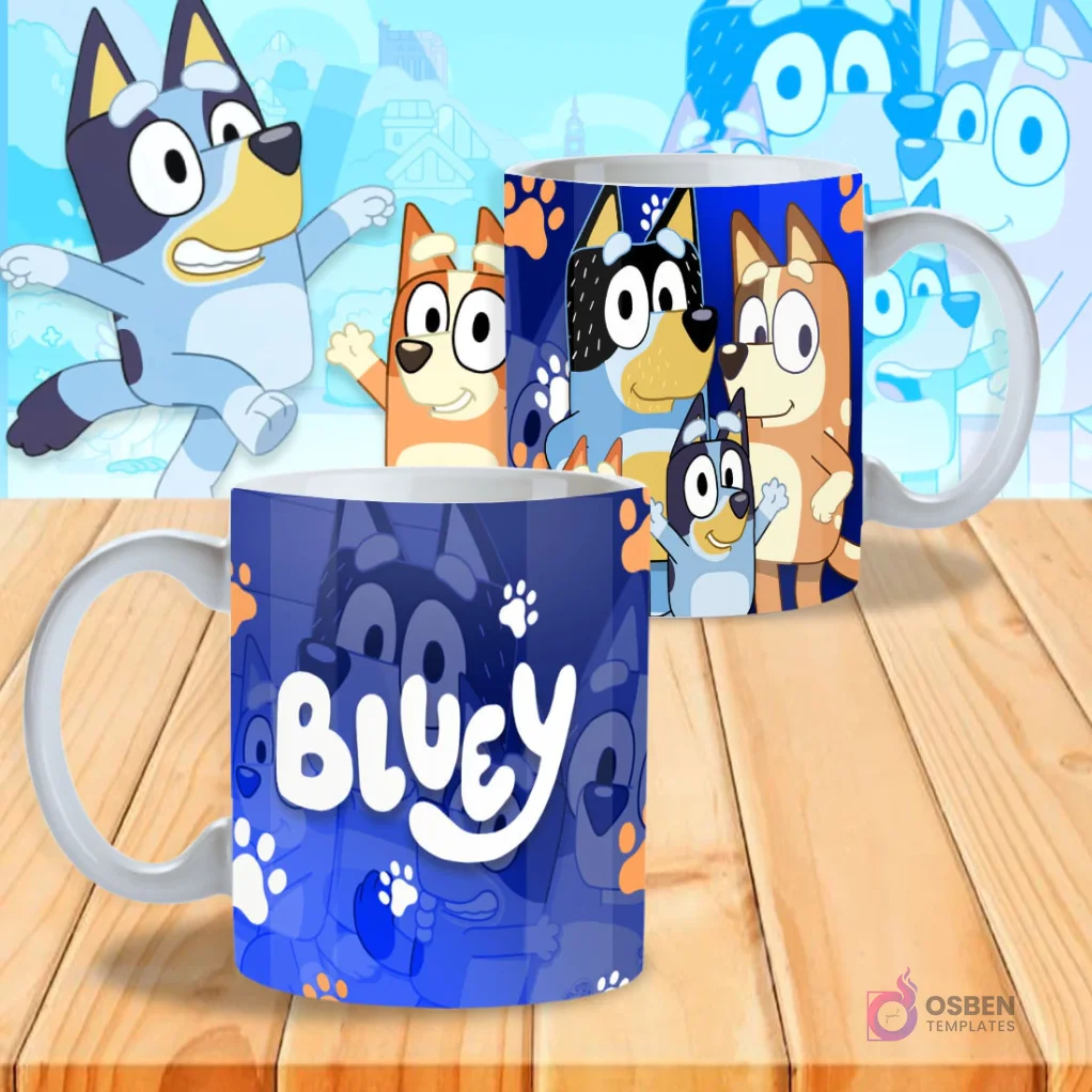 Dos tazas sublimadas de Bluey: una con el logo de 'Bluey' y huellas de perro en fondo azul oscuro, la otra con la familia Bluey sobre fondo azul y naranja con huellas.