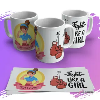 Mugs con diseño de mujer moderna flexionando brazo con banner 'Girl Power' y guantes de boxeo con 'Fight Like a Girl'.