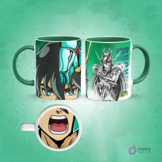 Taza sublimada de Shun de Saint Seiya con armadura de Andrómeda, ojos verdes y boca abierta magnificada en la base, fondo rosa