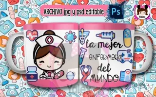 Taza de sublimación con diseño de enfermera caricatura de cabello oscuro recogido con uniforme rosa, sobre fondo rosa de iconos médicos y texto 'La mejor enfermera del mundo'.