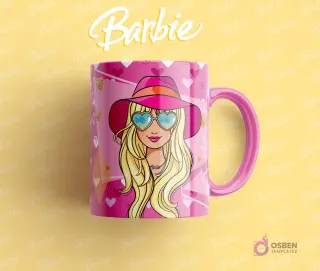 Taza sublimada con Barbie usando un sombrero rosa y gafas de sol en forma de corazón, fondo rosa y amarillo.