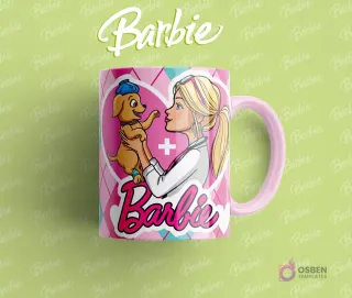 Taza sublimada con Barbie veterinaria, con una bata rosa, cuidando de un perrito con vendaje y rodeada de otros animales, fondo de corazones y huellas.