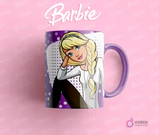 Taza con asa morada y diseño de Barbie rubia con trenza, apoyada y sonriendo, fondo morado con puntos de estilo cómic.