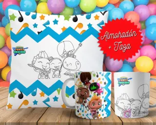 Cojín y tazas con diseño de Mini Beat Power Rockers para pintar, sobre fondo de bolas de colores. Un cojín muestra a los personajes en blanco y negro, y dos tazas, una a color y otra para colorear.
