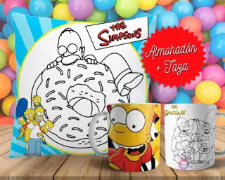 Cojín y tazas con diseño de Los Simpson (Bart y familia) para pintar, sobre fondo de bolas de colores. Un cojín muestra a Bart en blanco y negro, y dos tazas, una a color y otra para colorear.