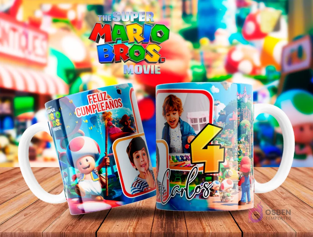 Dos tazas con personajes de Super Mario Bros como Toad y Mario, una con la frase 'Feliz Cumpleaños' y el nombre 'Carlos' con el número 4.