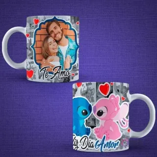 Tazas de sublimación Día del Amor con foto de pareja real 'Te Amo' y diseño de Stitch y Angel 'Feliz Día Amor'.